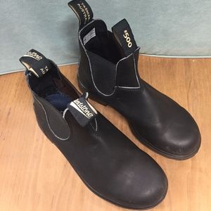 Blundstones